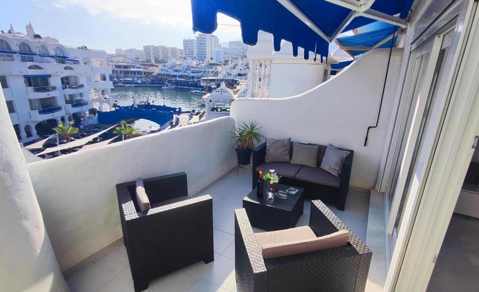 Apartment In Puerto Marina With Beautiful Views Of The Sea And The Boats 베날마데나코스타 외부 사진